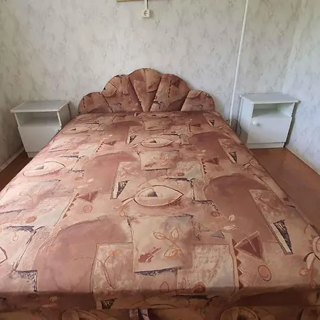 In 38374 * Balatonfenyves